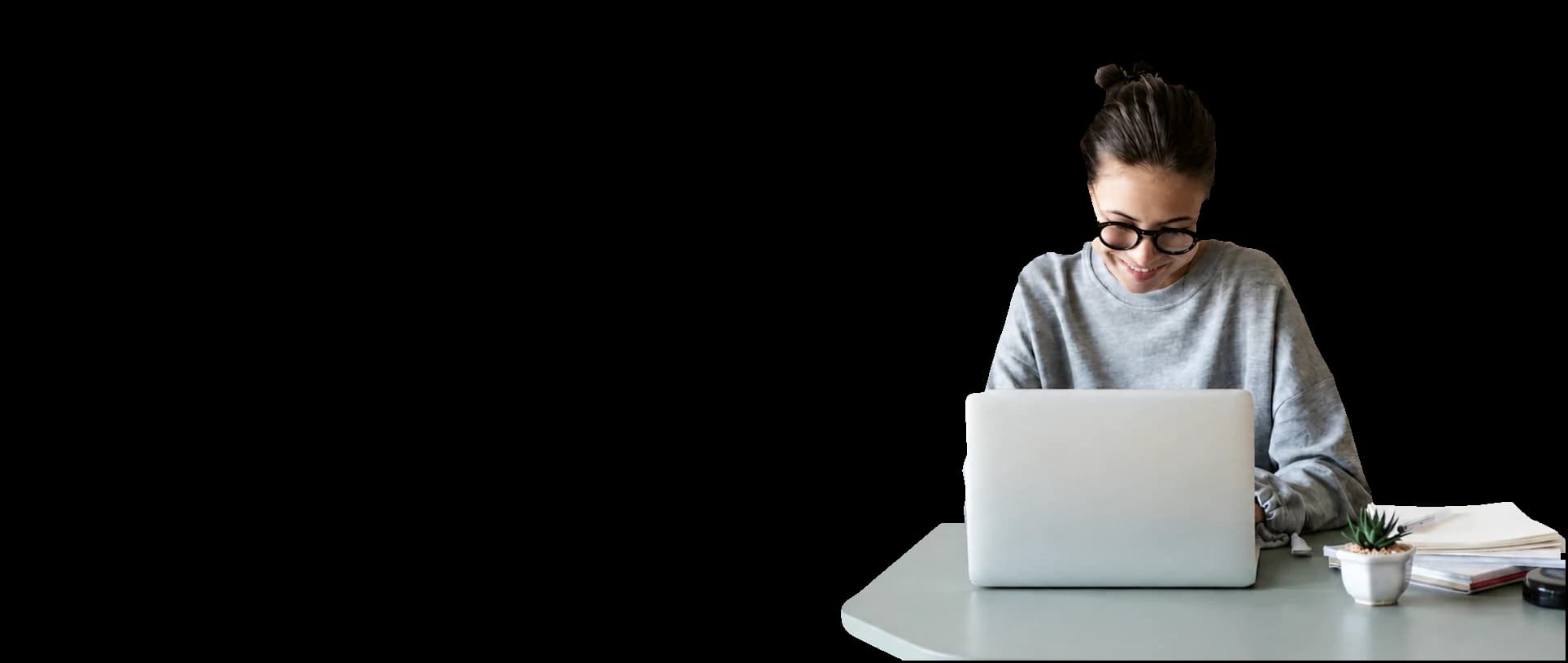 Customer preparing a custom print project on a laptop